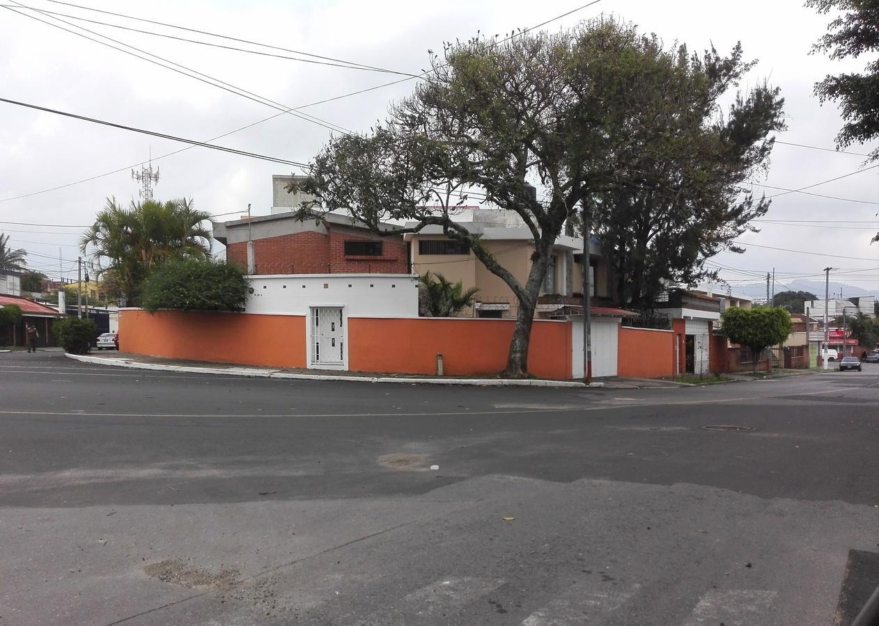 Laguna Sky Guatemala City Екстериор снимка